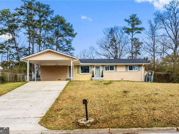 1646 Flicker Rd, Jonesboro, GA 30238