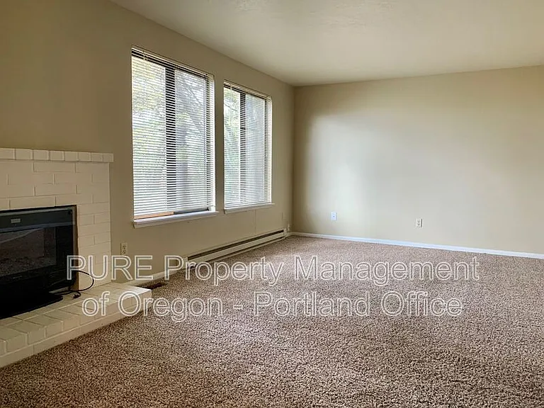2143 SW Townsend Ct — Photo 7