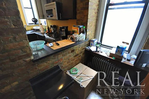 Rented by REAL New York | media 15
