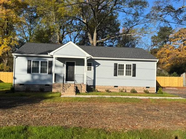 2710 Pauls Ln, Richmond, VA 23224