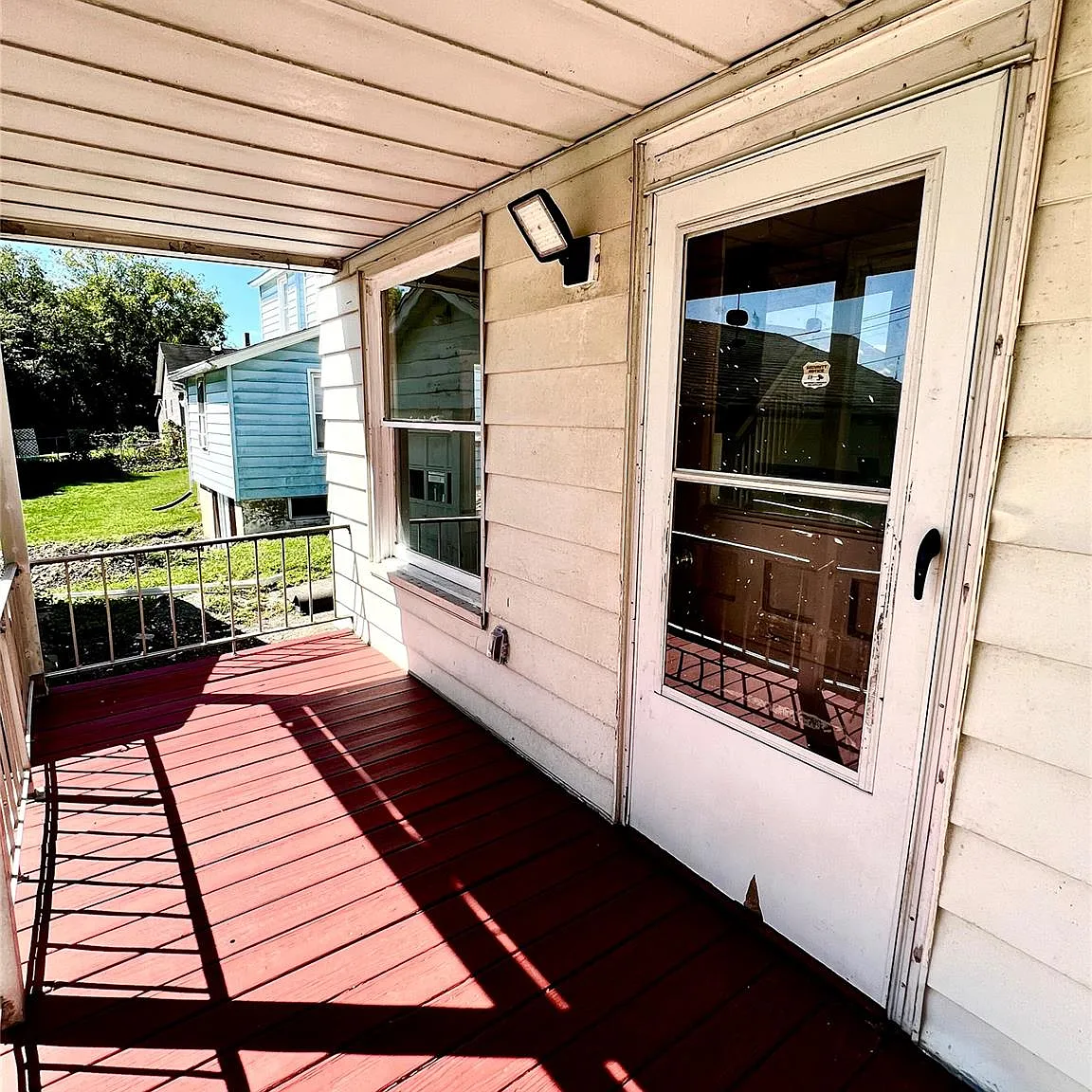 2 bed, 1.0 bath, 996 sqft, $1,850 — Photo 3