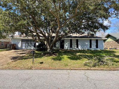351 Annette Ln, Diberville, MS, 39540