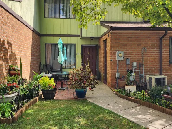 2003 Greenwood Dr, Lindenwold, NJ 08021