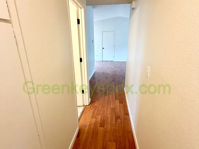 6125 SE 90th Ave — Photo 23