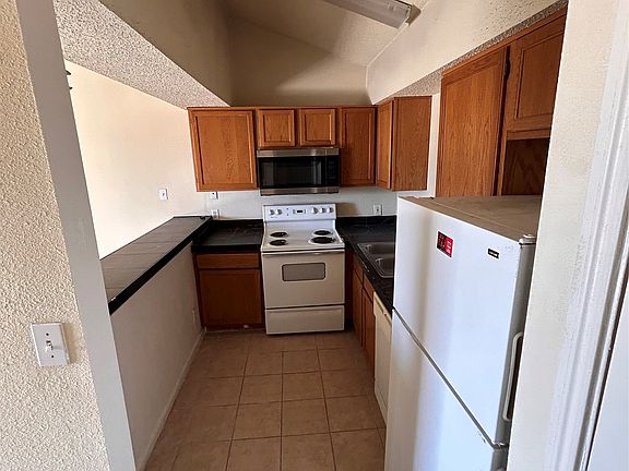 5th image of 6108 Abrams Rd APT 128