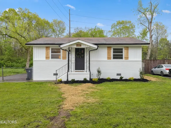 2538 Fair Dr, Knoxville, TN 37918