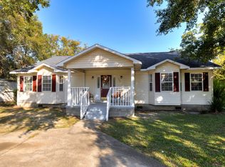 1156 Middle Dr, Pinewood, SC 29125