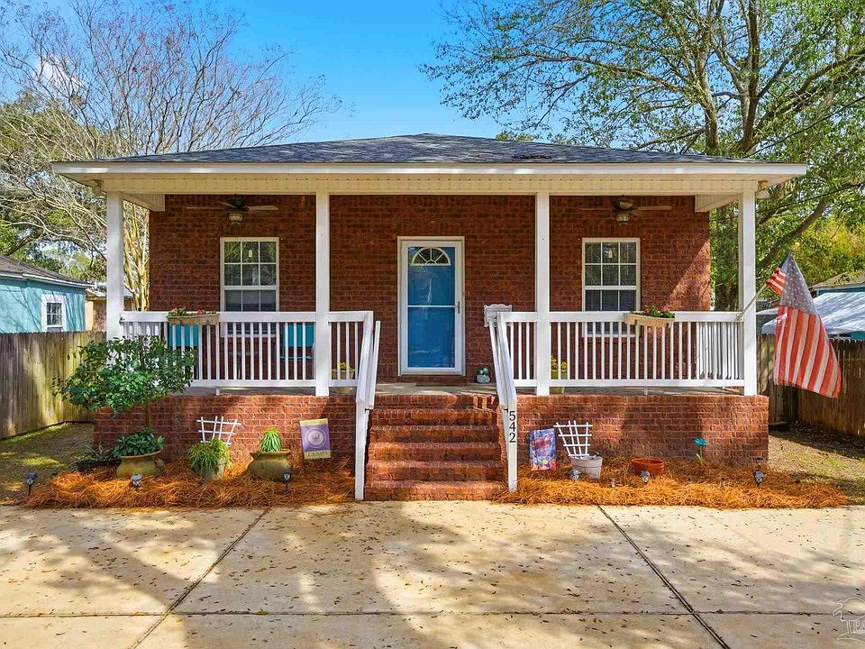 1st image of 542 S 1st St