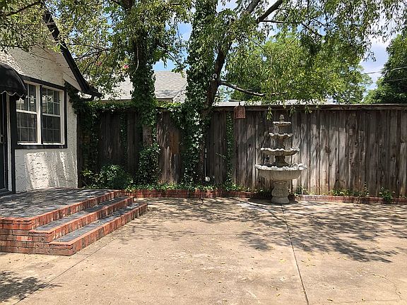 Back patio and fountain