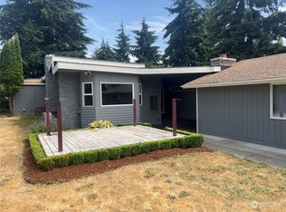 16030 19th Ave SW, Seattle, WA 98166