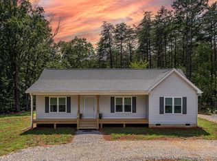 905 Gap Bridge Rd, Moneta, VA 24121