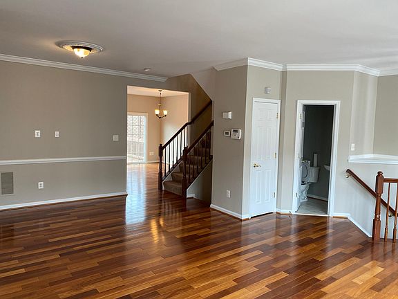 2nd image of 21777 Ladyslipper Sq