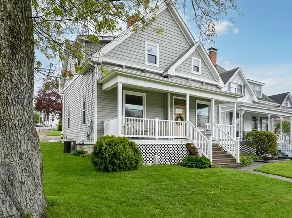 516 Pittsburgh St, Mars, PA 16046