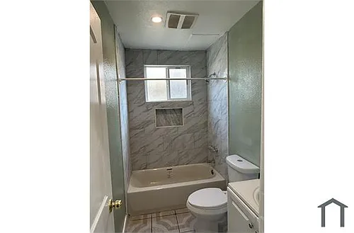 2327 E Myrrh St #D Photo 1