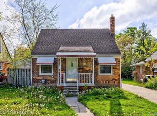 7686 W Parkway St, Redford, MI 48239