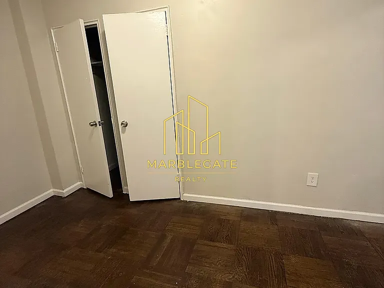 103 Chancellor Ave #B100 — Photo 2
