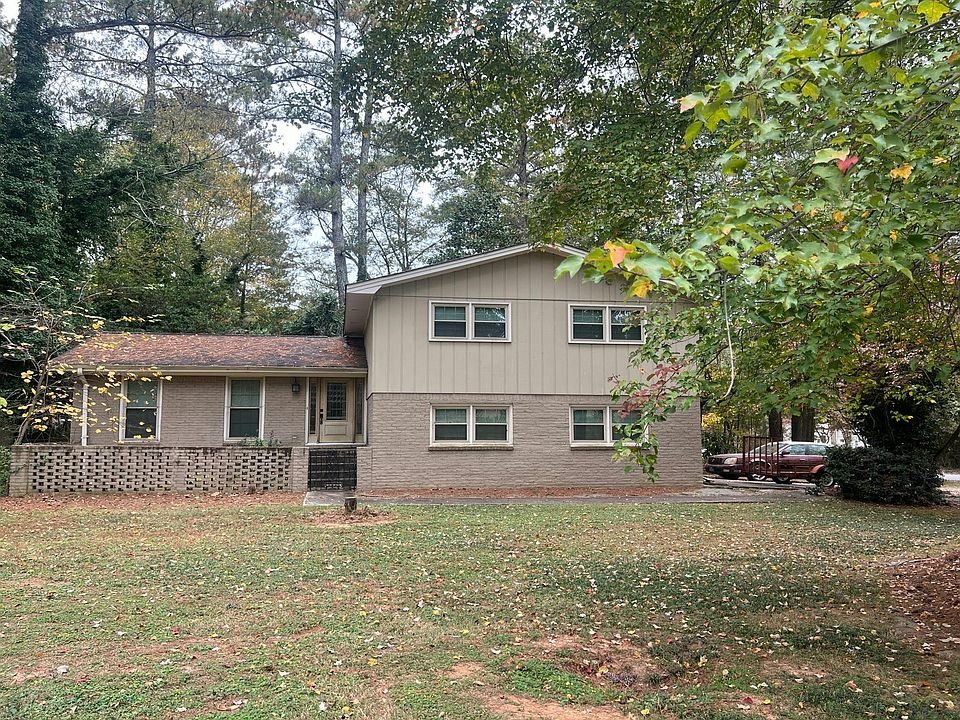 1st image of 4916 Happy Hollow Rd