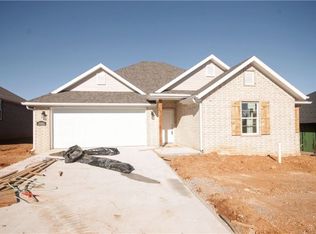 5906 SW Teppee Ave, Bentonville, AR 72713