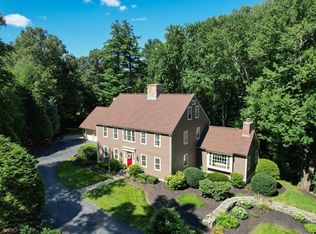 13 Old Farm Rd, Hopkinton, MA 01748