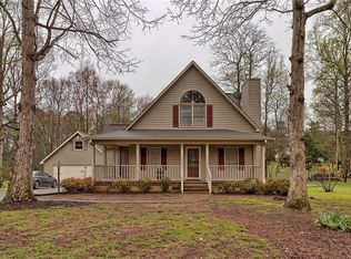 300 Hamilton Forest Dr, Easley, SC 29640