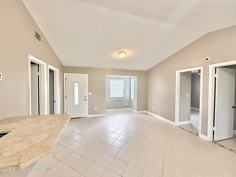 5925 Clearfield Ave — Photo 2