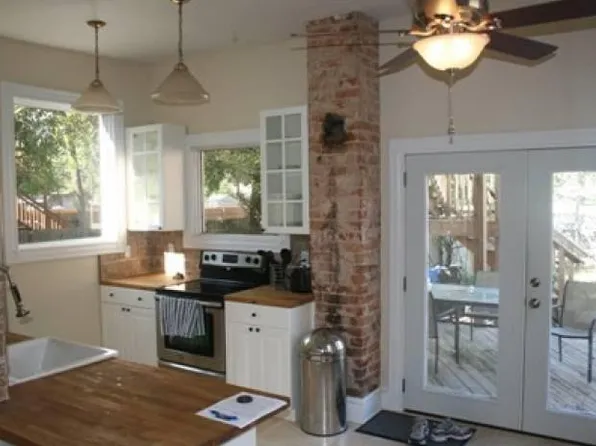 2406 W Main St #A, Richmond, VA 23220