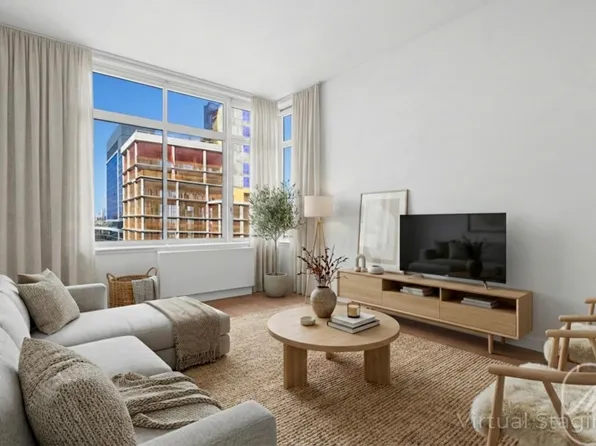 80 Dekalb Avenue image 1 of 31