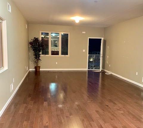2nd image of 20 Ackerman St #1