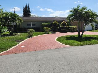 7948 Panama St, Hollywood, FL 33023