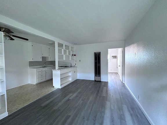 3rd image of 739 Bowles St APT 2