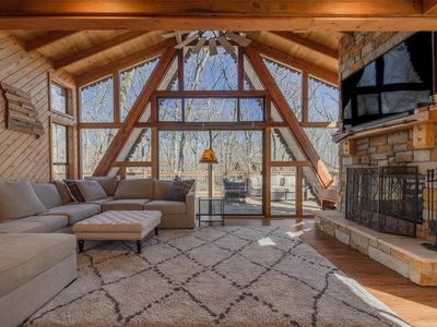 735 E Aspen Circle Dr, Innsbrook, MO, 63390