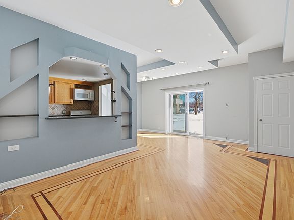 3rd image of 1463 Mercury Dr APT 115