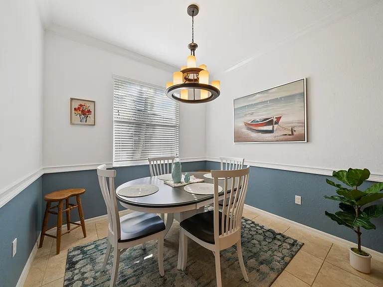 Breakfast nook