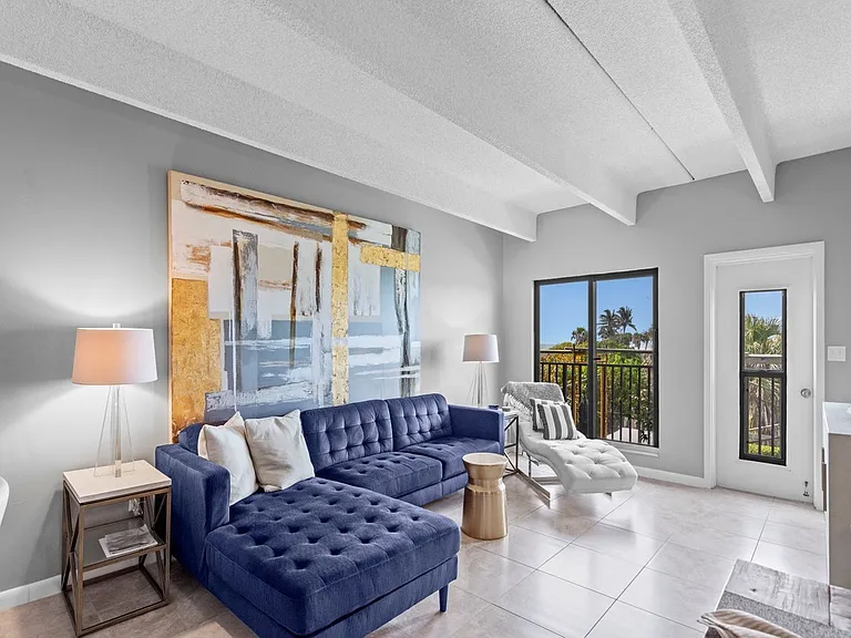 4400 Highway A1A #7 — Photo 4