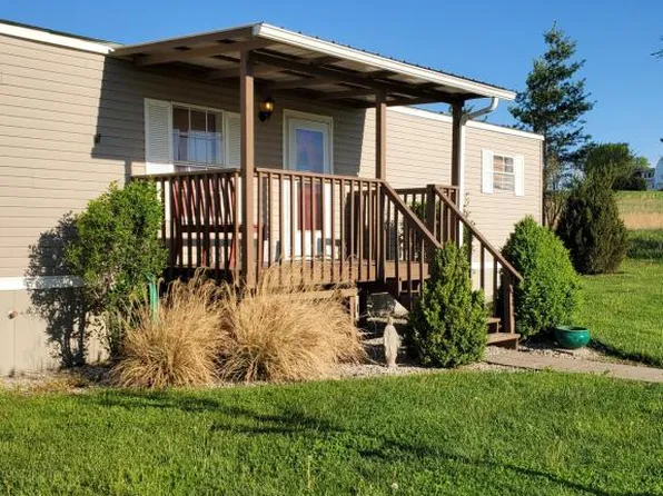 4540 Oregon Rd, Wellsville, KS 66092