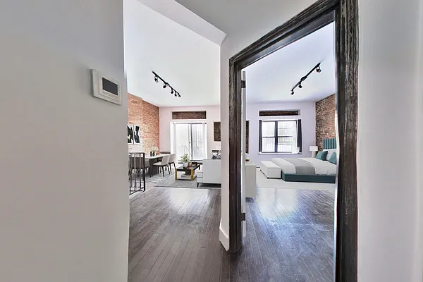 Rented by Platinum Properties | media 25