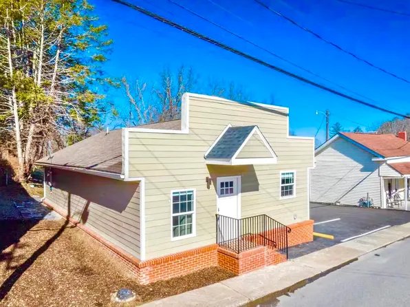 184 Wiseman Ave, Fayetteville, WV 25840