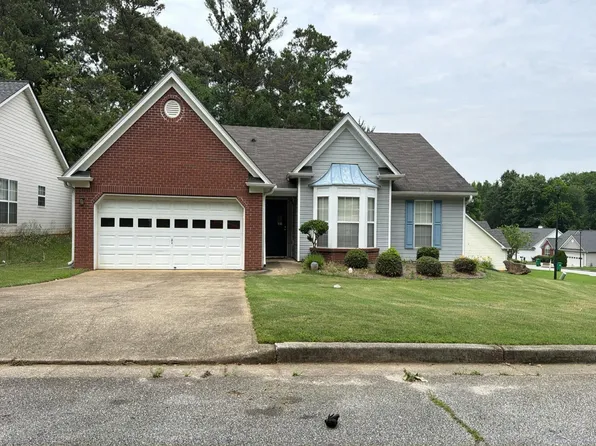 6048 Hillvale Ct, Lithonia, GA 30058