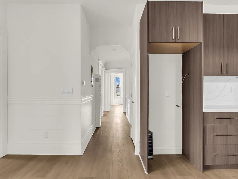 603 Clayton St #603 — Photo 6