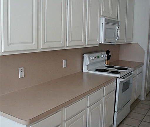 Tons of storage in kitchen.