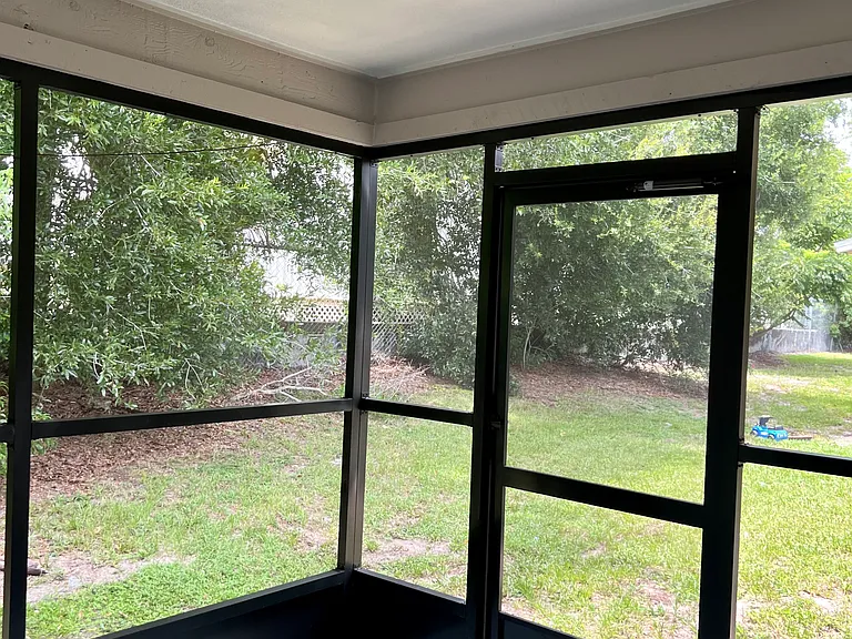 618 Woodlane Cir — Photo 12