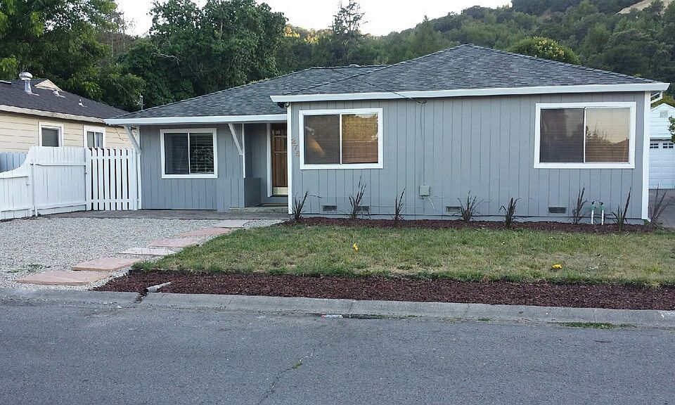 1st image of 275 Homewood Ave