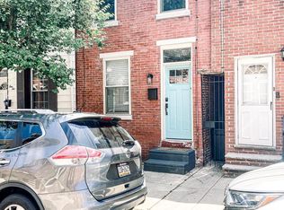 112 Fernon St, Philadelphia, PA 19148