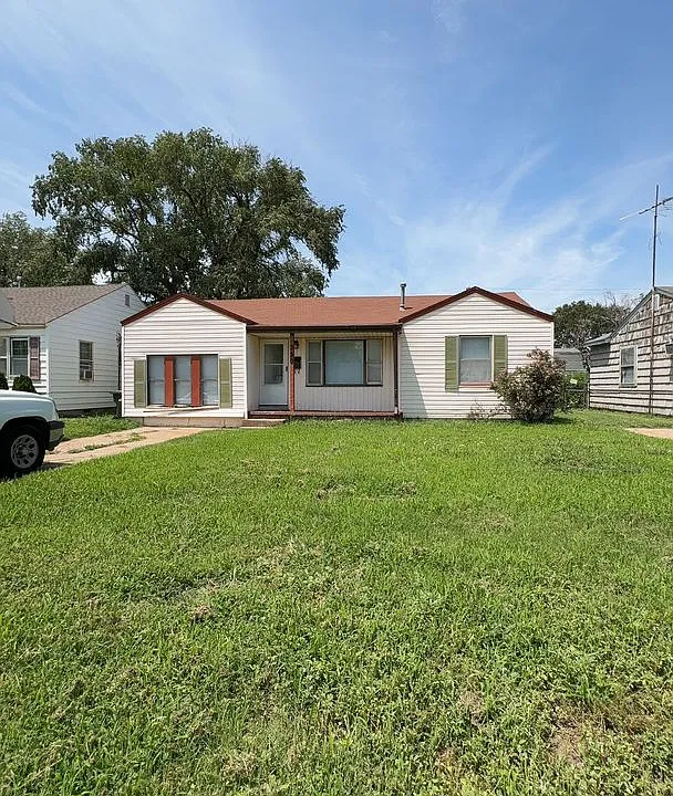 350 E Cottonwood Ave
