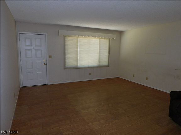 5th image of 4616 Julene Ct
