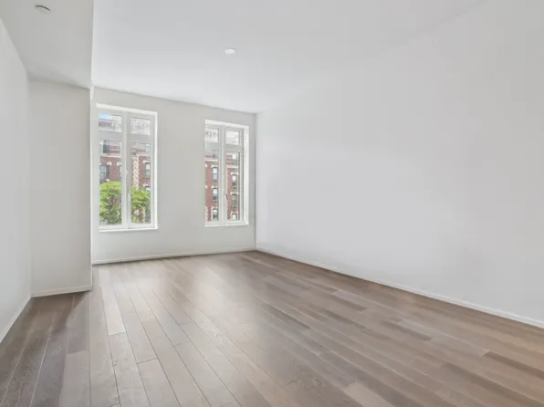 543 West 122nd Street image 3 of 15