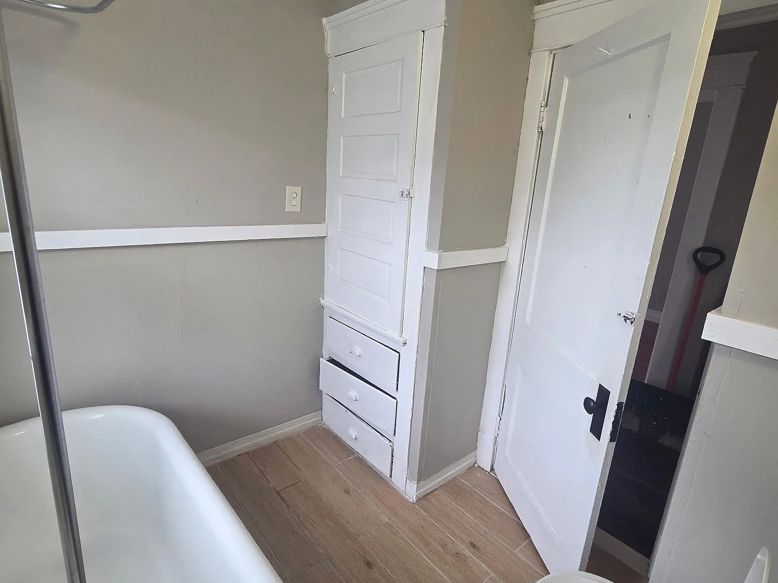 398 Dearborn Street Buffalo, NY - Apt 2 — Photo 3