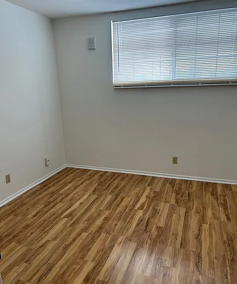 5225 Cahuenga Blvd #18 — Photo 13