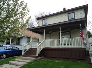 1016 Cleveland St, Lansing, MI 48906