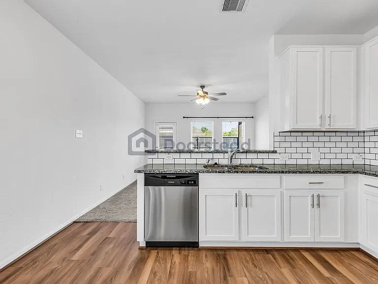 24014 Farmstead Dr — Photo 16
